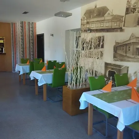 Hotel Lidovy Dum Revnice